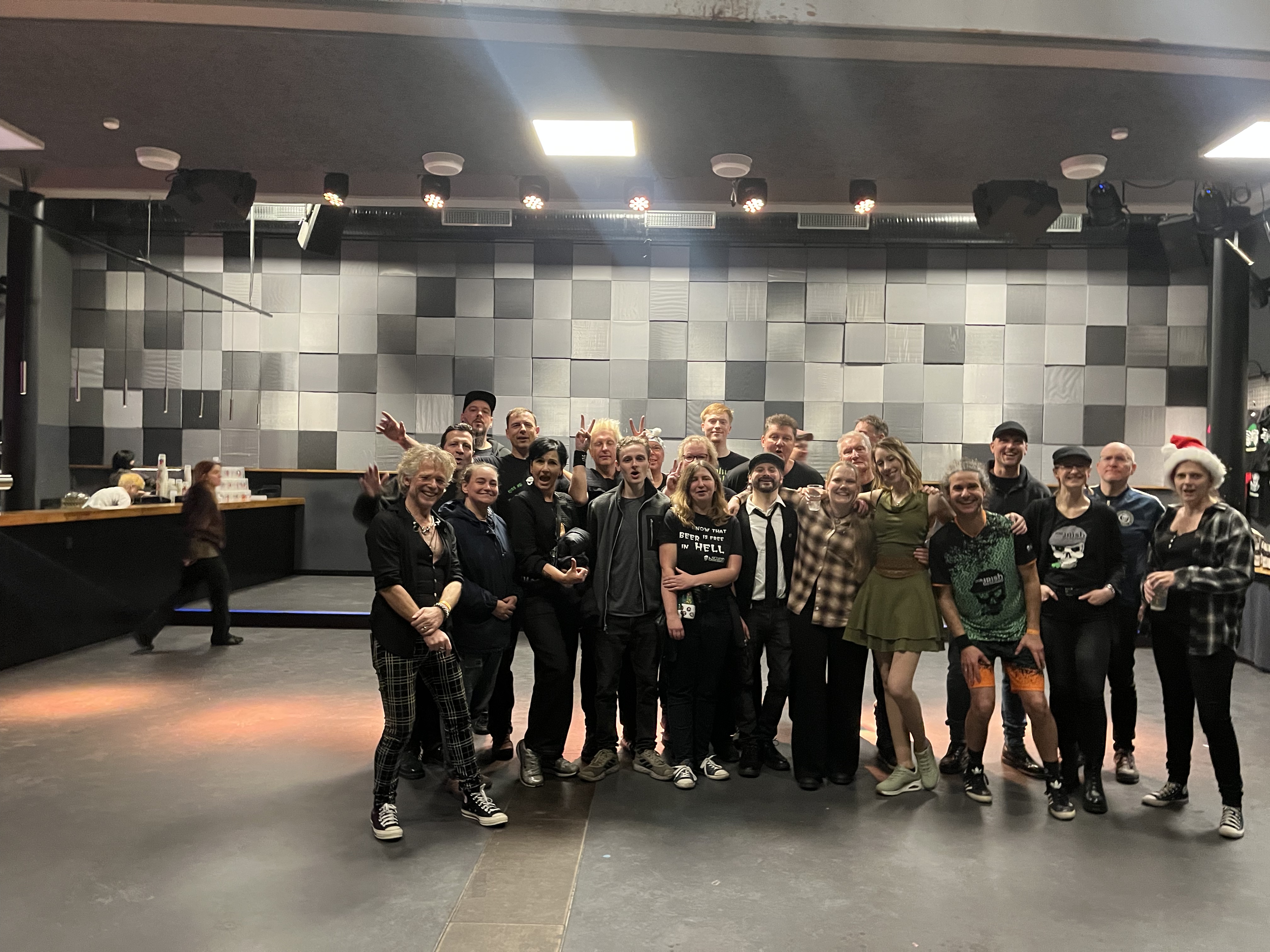 Band und Fans nach dem Irish-Christmas-Konzert